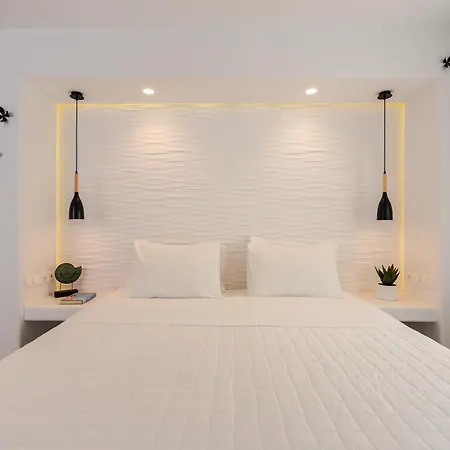 Exclusive Apartment *