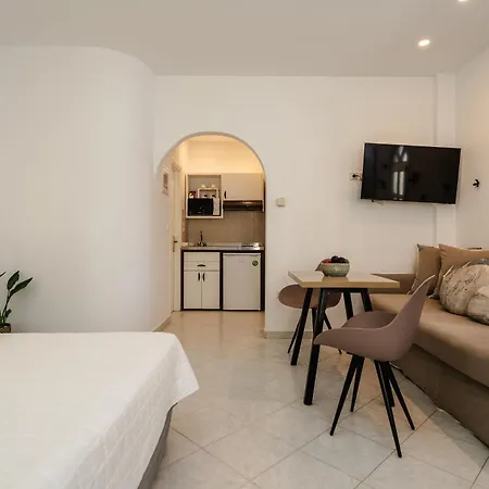 Exclusive Apartment