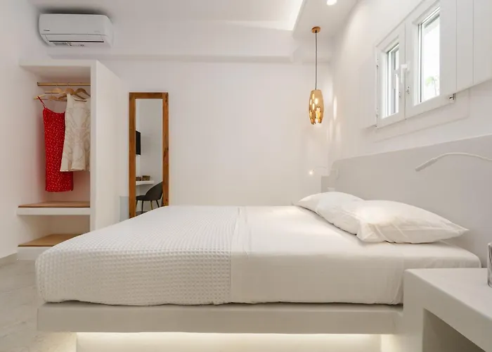 Exclusive * Naxos City